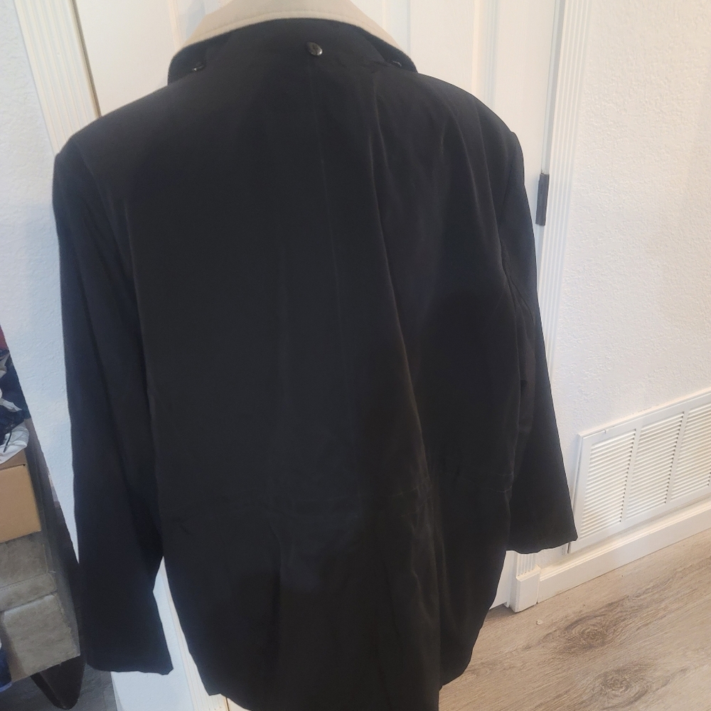 Women's Drawstring Lightweight Jacket - image 7